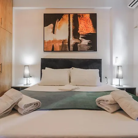 Sunny Apts Sarande