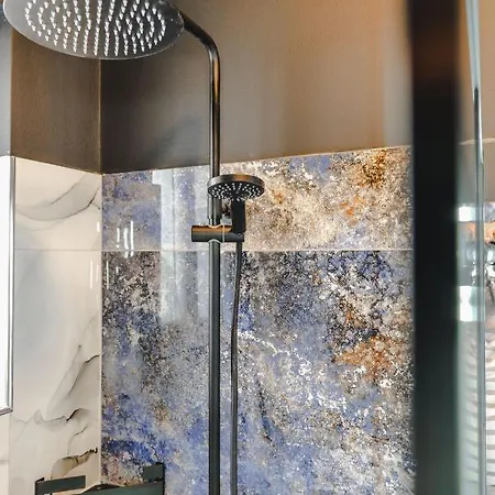 Appartamento Sunny Apartments Sarandë