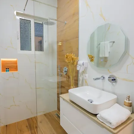 Sunny Apartments Appartamento Sarandë