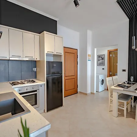 Sunny Apts Apartment Sarande